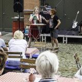 Thumb_weinfest-417-wenzel-oschington